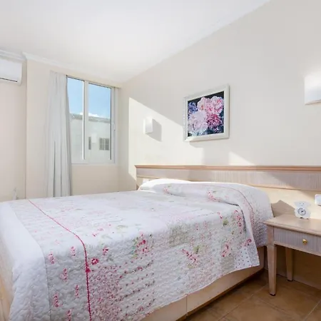 Apartment Bonanza 5